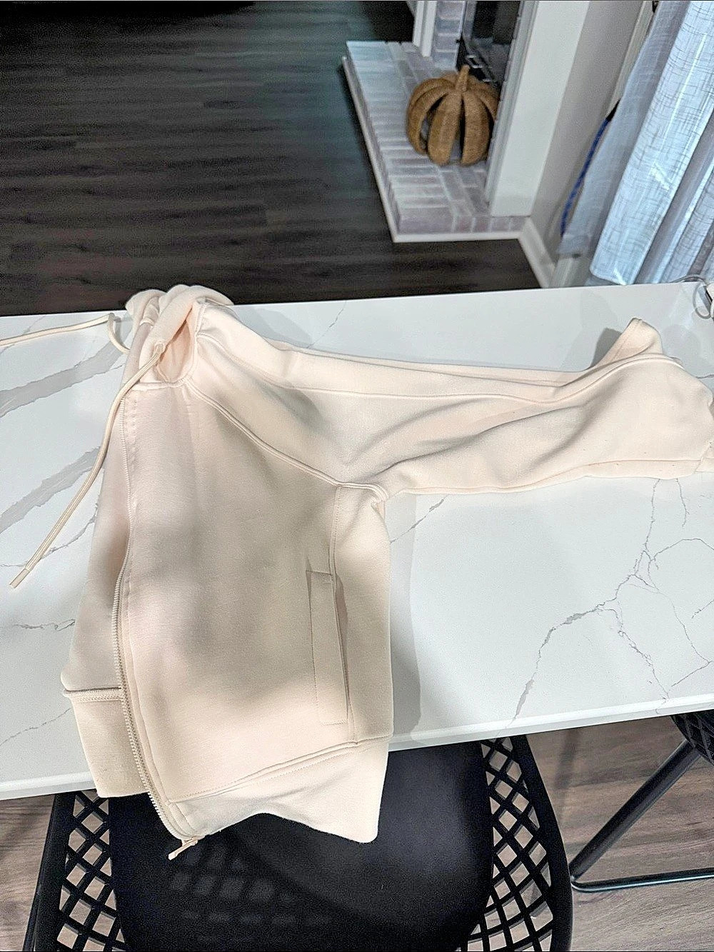Yogalicious Women's Hoodie Size XS